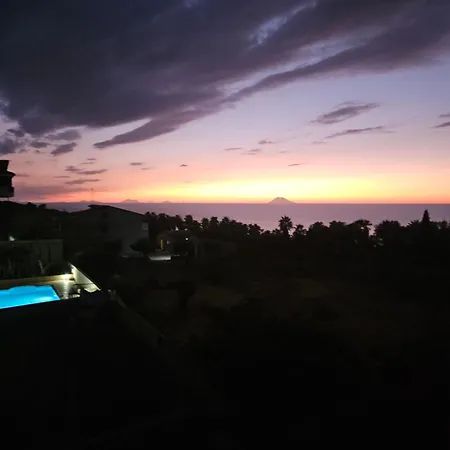 Butterfly アパート サンタ・ドメーニカ